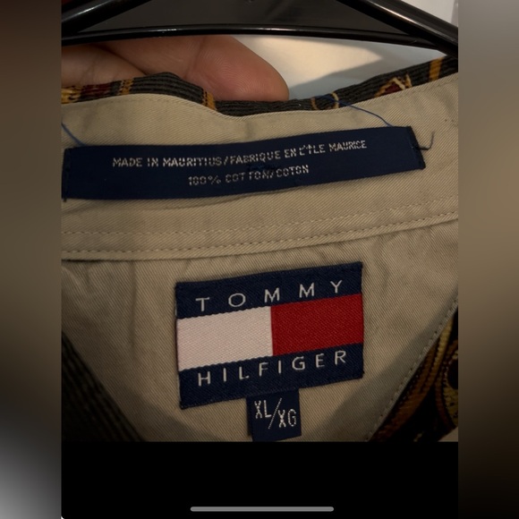 Tommy Hilfiger Vintage-Inspired Shirt/ Size XL - Picture 5 of 8